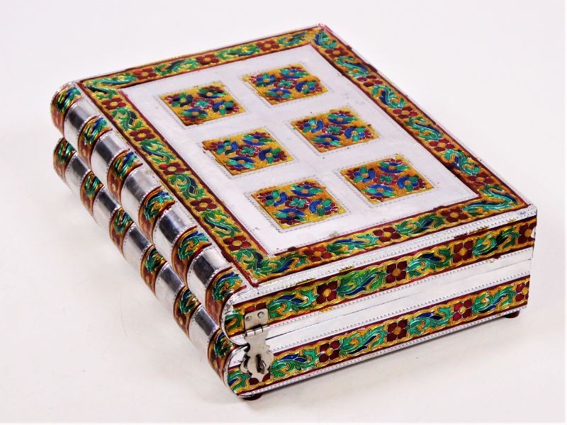 Knappe Sieradenkist Arabische stijl in boekvorm